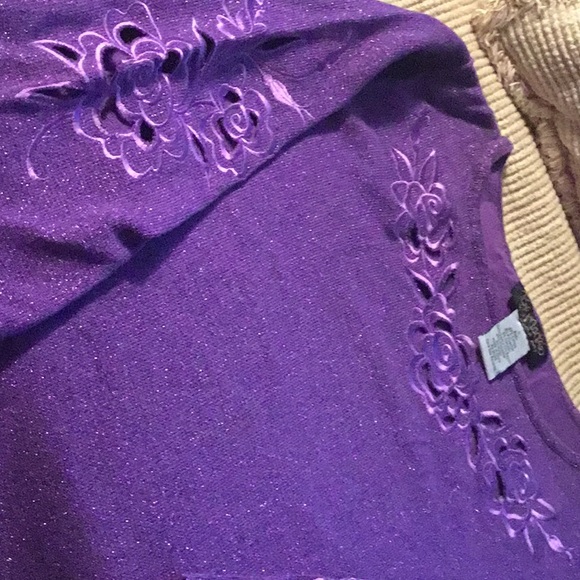 Bob Mackie embroidered sweater - Picture 6 of 8
